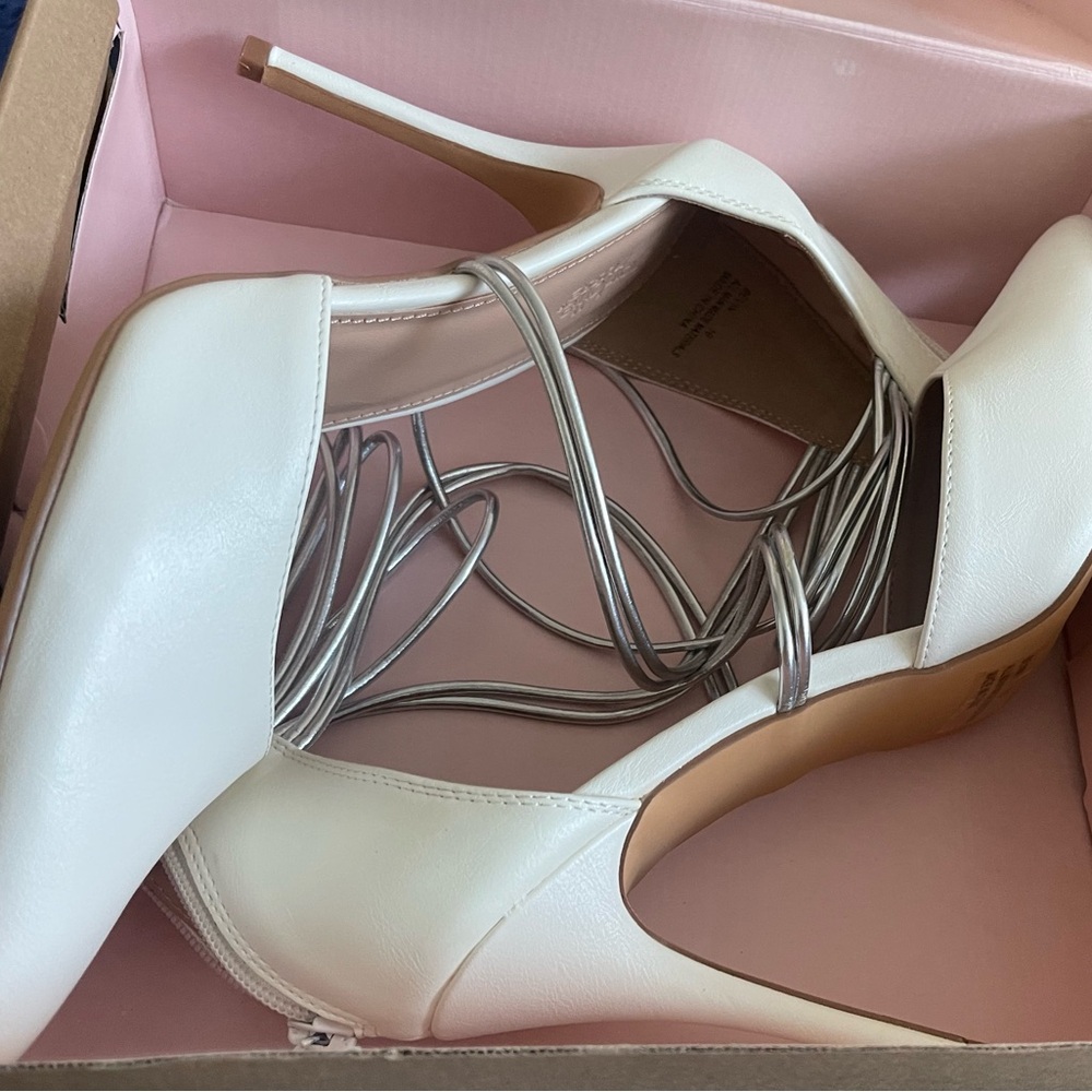 A classic pair of Charlotte Russe heels good for a night out, girls night